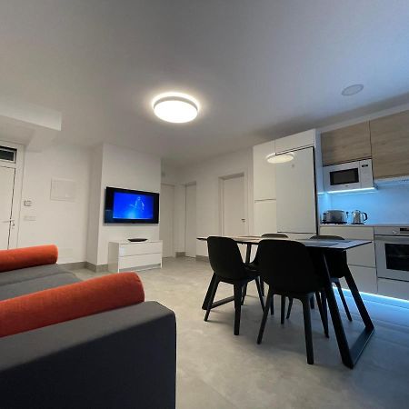 Izaro Apartamento Atico De Lujo Cerca De Playa Dorada Playa Blanca  Zewnętrze zdjęcie