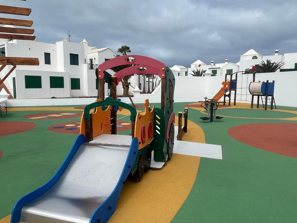 Izaro Apartamento Atico De Lujo Cerca De Playa Dorada Playa Blanca  Zewnętrze zdjęcie