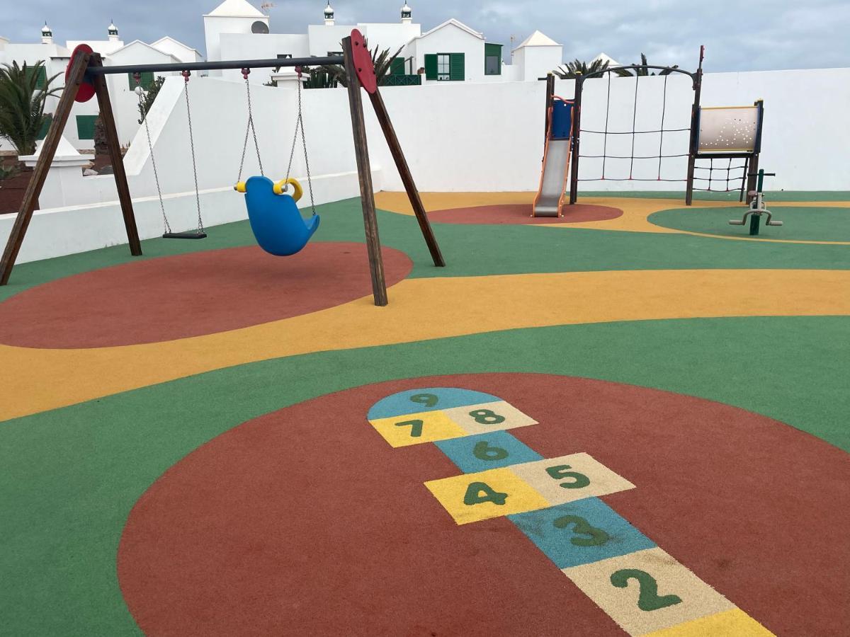 Izaro Apartamento Atico De Lujo Cerca De Playa Dorada Playa Blanca  Zewnętrze zdjęcie