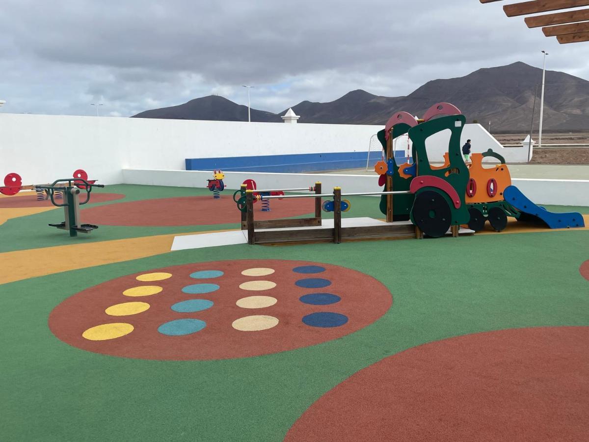 Izaro Apartamento Atico De Lujo Cerca De Playa Dorada Playa Blanca  Zewnętrze zdjęcie